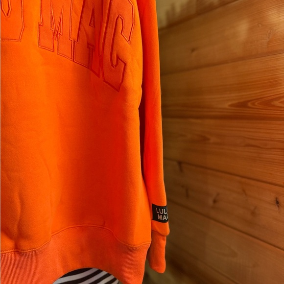 Lulu Mac Orange Sweatshirt NWT - Picture 6 of 6